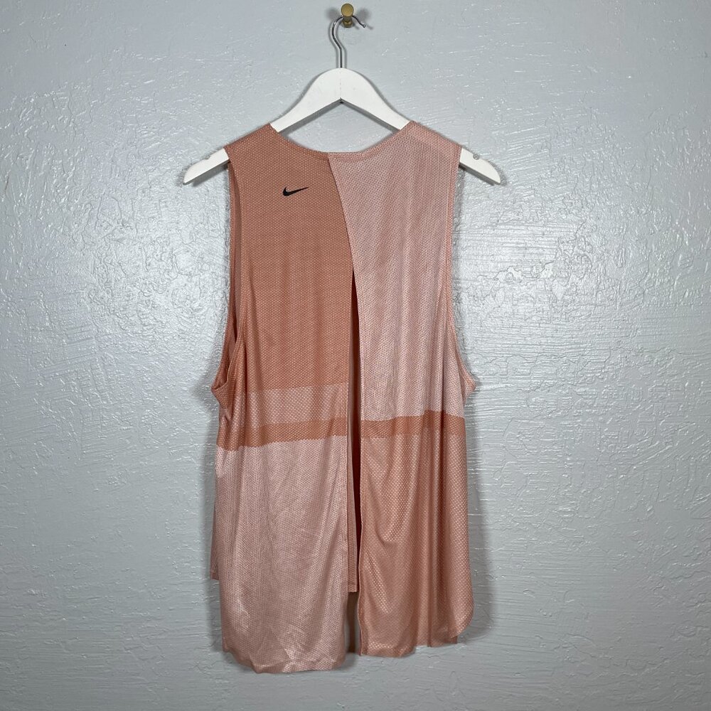 Nike Women XL Peach Orange Tech Pack Breathe Slit Back Train Tank Top AR6407 - Picture 5 of 8